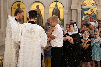 Воскресное богослужение на неделе 9-й по Пятидесятнице, в попразднство Преображения Господня