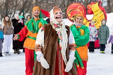 Широкая Масленица на приходе Троицкого храма