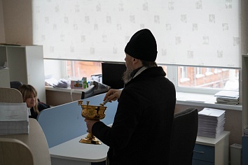 Традиционное освящение учреждений на приходе