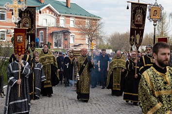 Утреня Великой Субботы с Чином Погребения Плащаницы