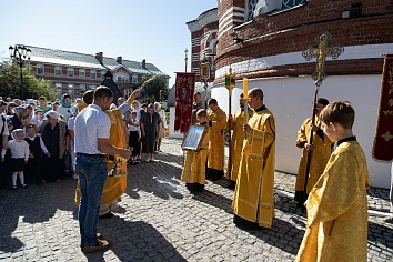День памяти Владимирской иконы Пресвятой Богородицы и святых мучеников Адриана и Натали