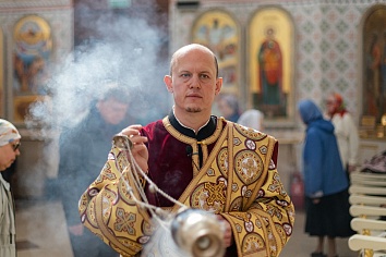 День жён-мироносиц