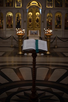 Пение благодарственной похвалы Пресвятой Богородице 4 апреля, в пятницу, на пятой седмице Великого поста