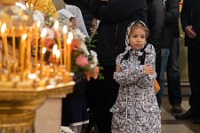 Божественная литургия в воскресенье, на неделе 16-й по Пятидесятнице