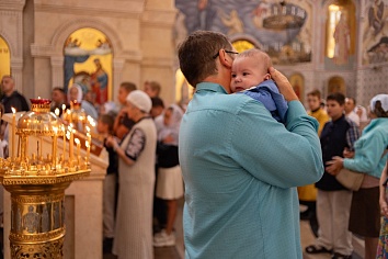 Божественная Литургия в воскресенье, на неделе девятой по Пятидесятнице