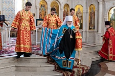 Празднование иконы Божией Матери "Живоносный Источник"