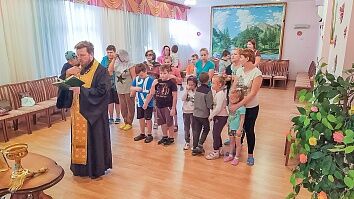 Водосвятный молебен к реабилитационном центре "Коломенский"