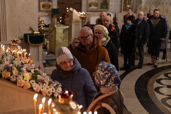 Всенощное бдение в канун праздника Крещения Господня