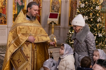Божественная Литургия в воскресенье, на неделе тридцатой по Пятидесятнице