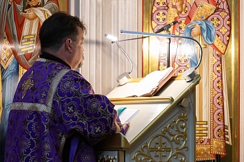 Воздвижение Честного и Животворящего Креста Господня