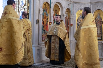 Божественная литургия с чином прощения