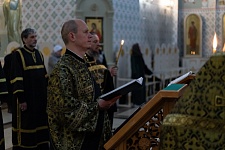 Богослужение Великой Пятницы с Выносом Плащаницы