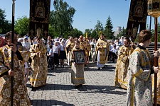 Перенесение мощей святителя и чудотворца Николая из Мир Ликийских в Бар