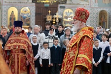 Празднование иконы Божией Матери "Живоносный Источник"