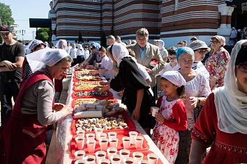 Перенесение мощей святителя и чудотворца Николая из Мир Ликийских в Бар