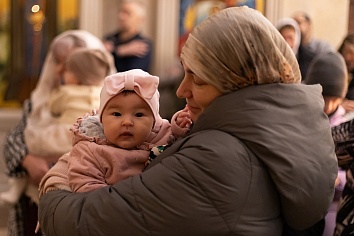 Божественная Литургия в воскресенье, на неделе двадцать пятой по Пятидесятнице